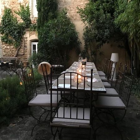 Bed and Breakfast Les Aiguières en Provence Suze-la-Rousse Esterno foto