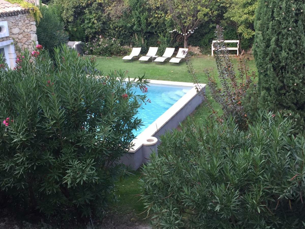 Bed and Breakfast Les Aiguières en Provence Suze-la-Rousse Esterno foto