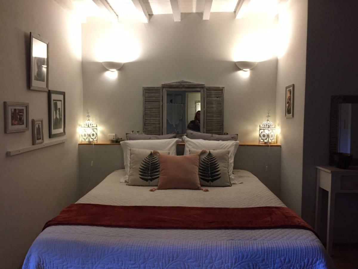 Bed and Breakfast Les Aiguières en Provence Suze-la-Rousse Esterno foto