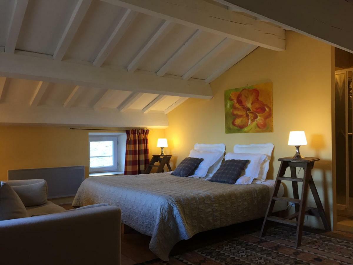 Bed and Breakfast Les Aiguières en Provence Suze-la-Rousse Esterno foto